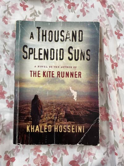 a thousand splendid suns by khalid hosseini