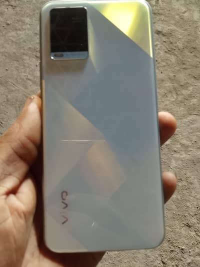 Vivo Y21