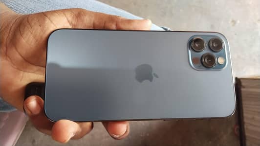Apple iPhone 12 Pro