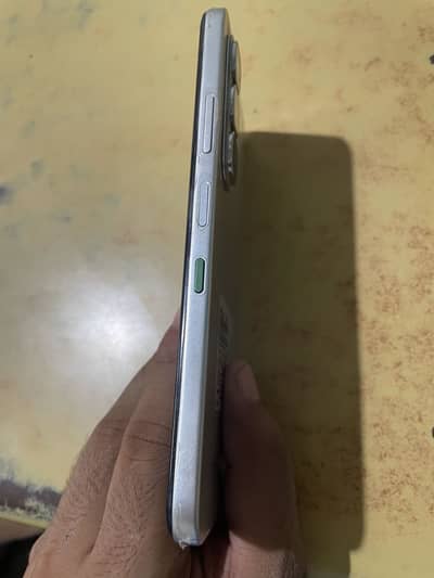Infinix Hot 60 i