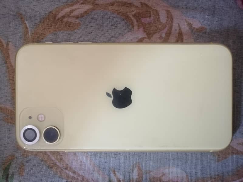 Apple iPhone 11 0