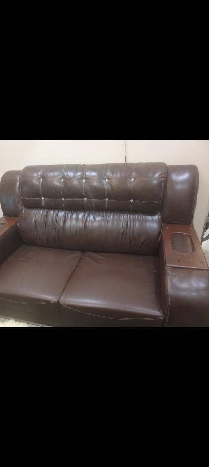 leather sofa set 3,2,1. 4