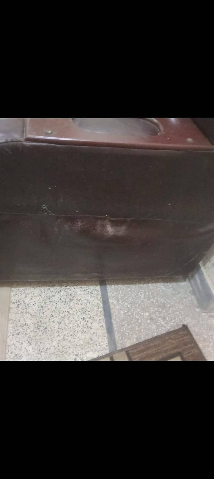 leather sofa set 3,2,1. 5