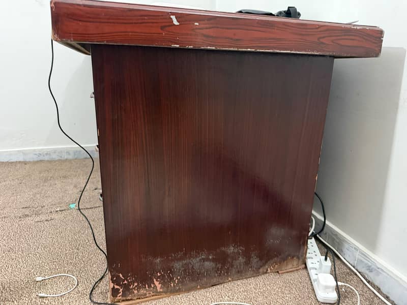 Office table 1