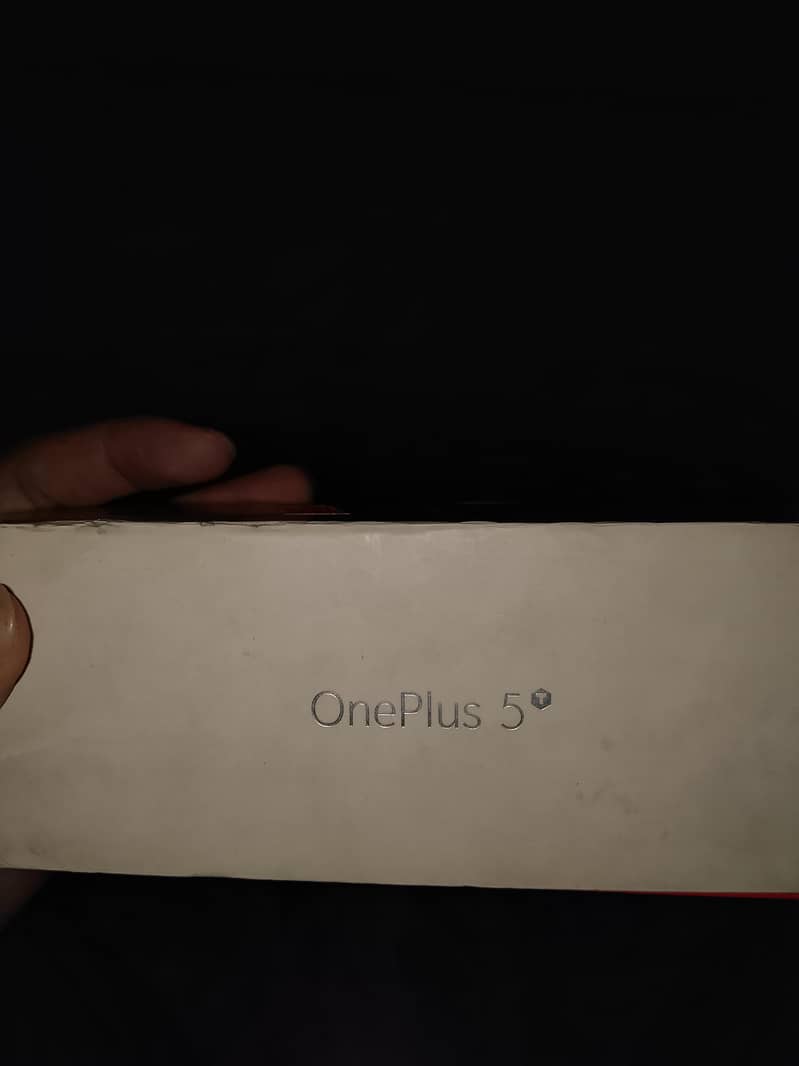 One Plus 5T 5