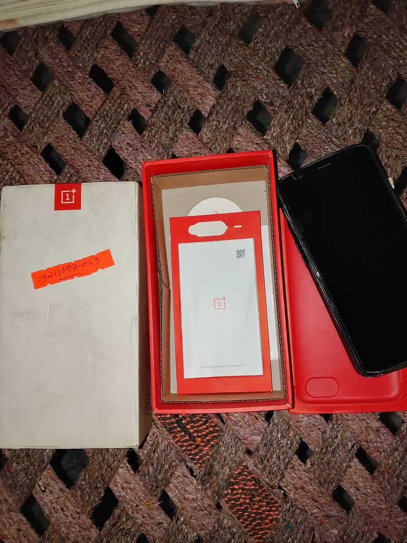 One Plus 5T 7