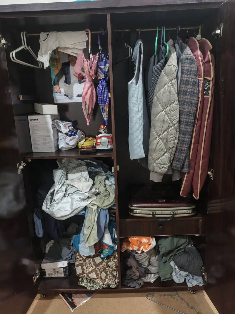 wardrobe 1