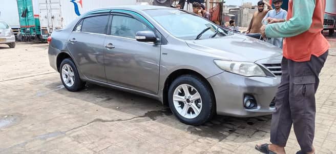 Corolla xli 2011 model Karachi number