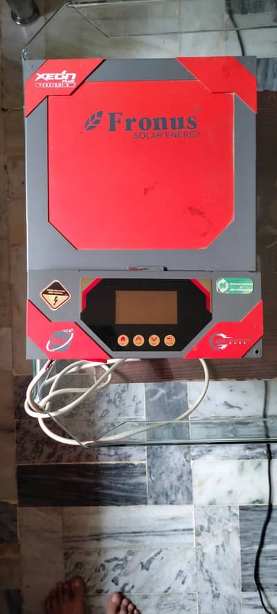 1.5kW Fronus Hybrid Inverter (Faulty) – Sastay Rate Mein | Repairable