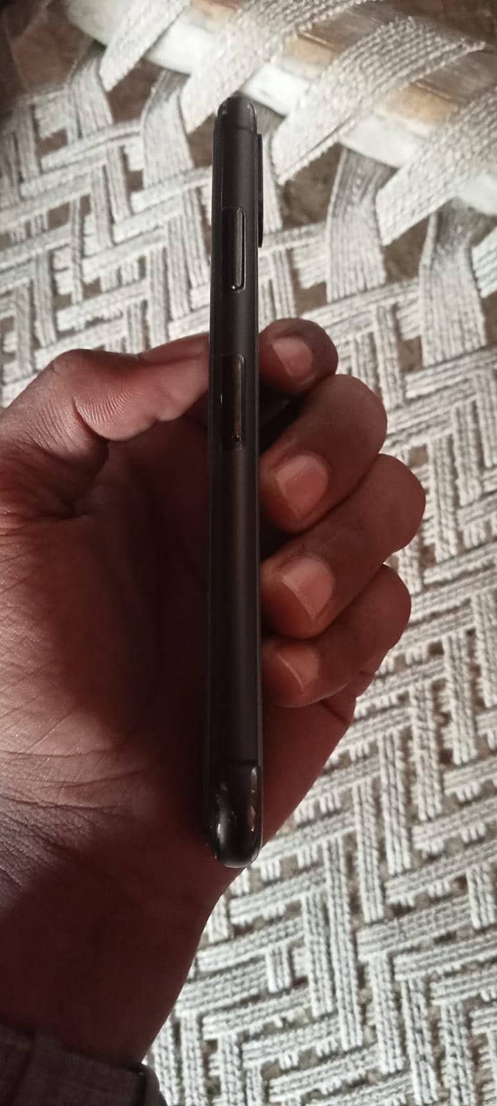 Apple iPhone X 4