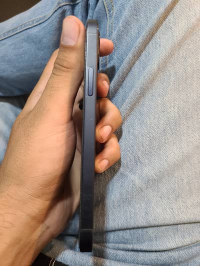 Apple iPhone 12 128