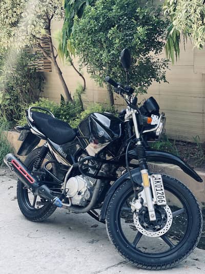 Yamaha YBR-g 2022
