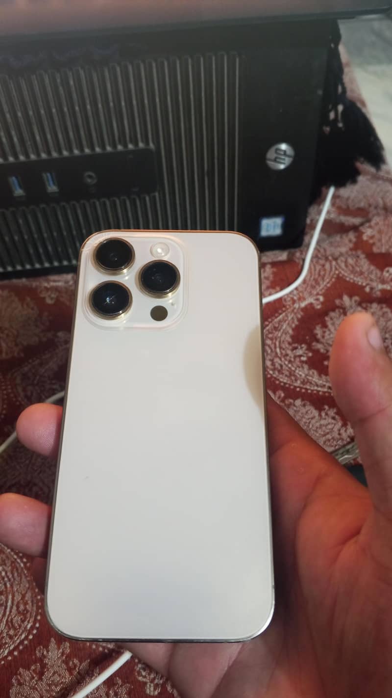 iphone 14 pro 1