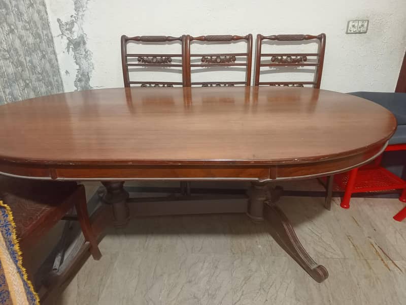 Dining table And chairs 1