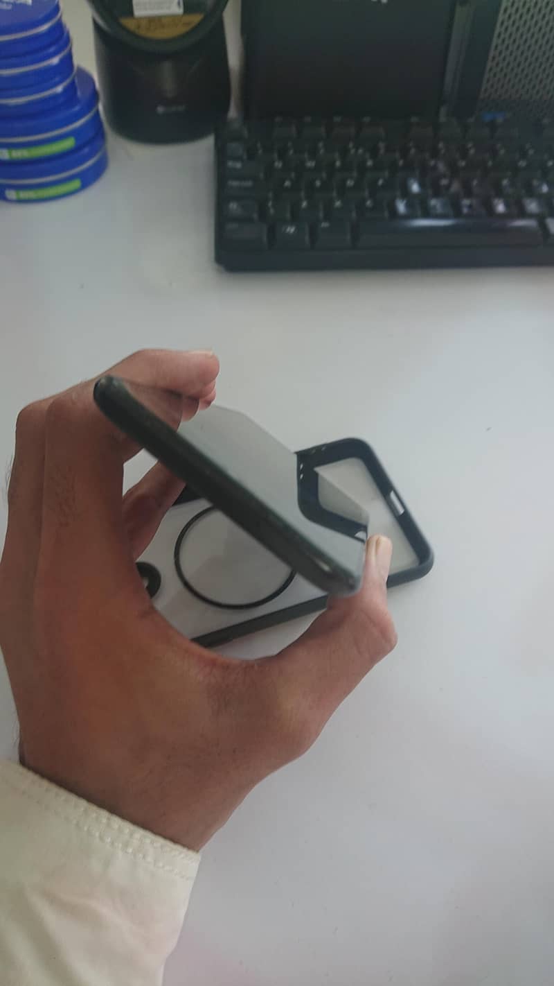 One Plus 6T 3