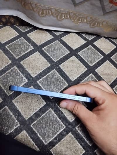 iPhone 12 mini