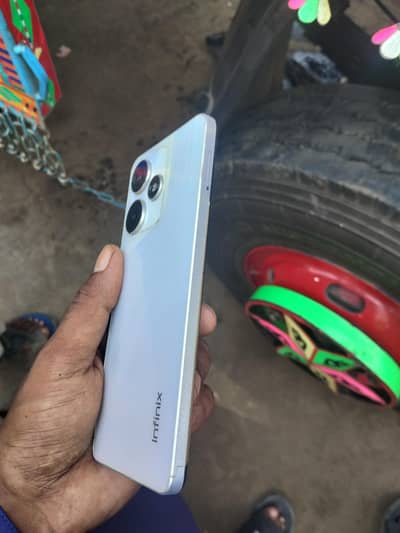 Infinix Hot 30