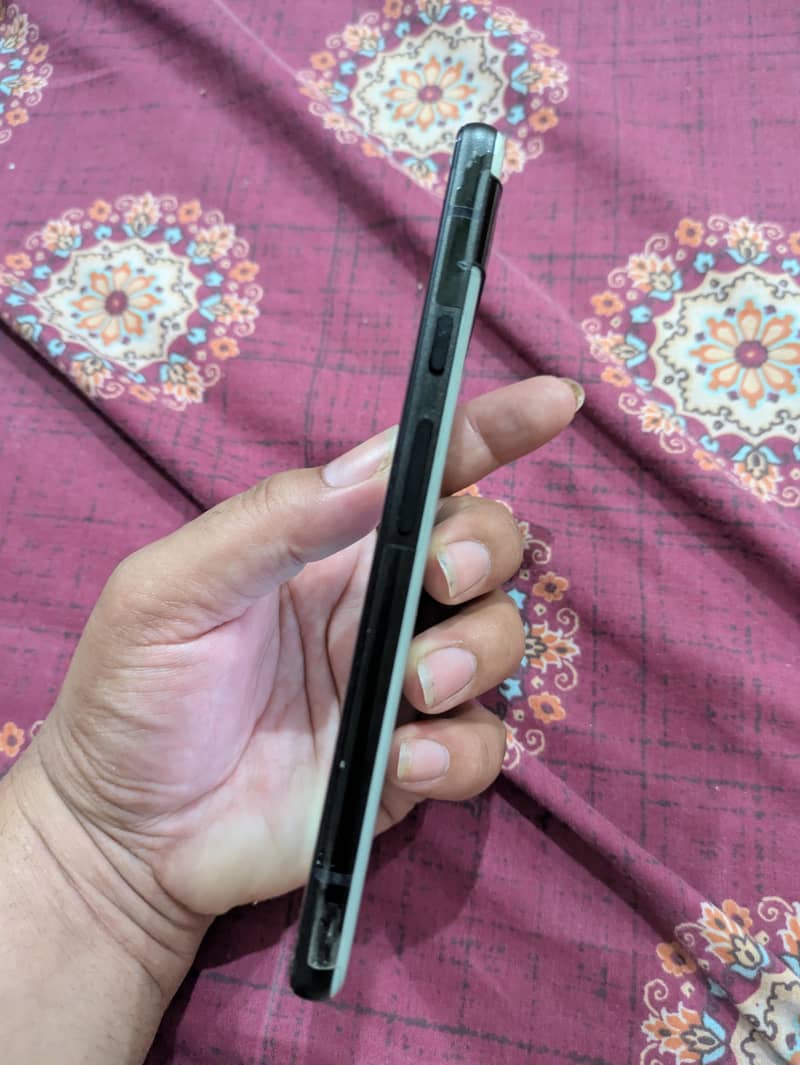 Google Pixel 6a 3
