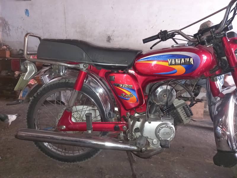 Yamaha 1