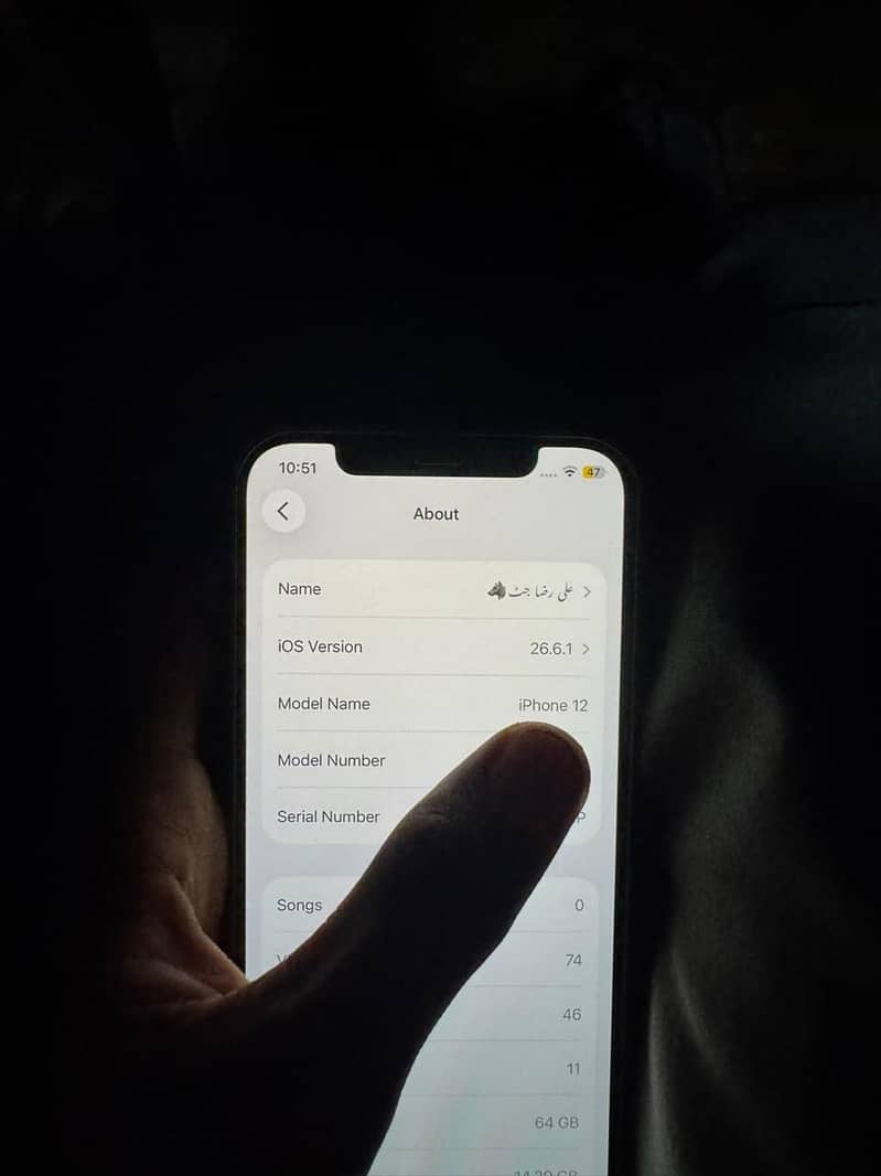 Apple iPhone 12 4