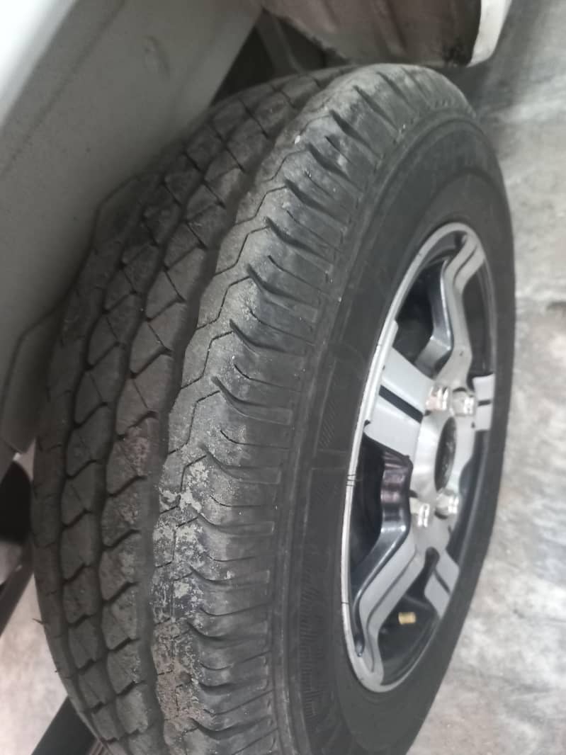 Suzuki Bolan 2016 2