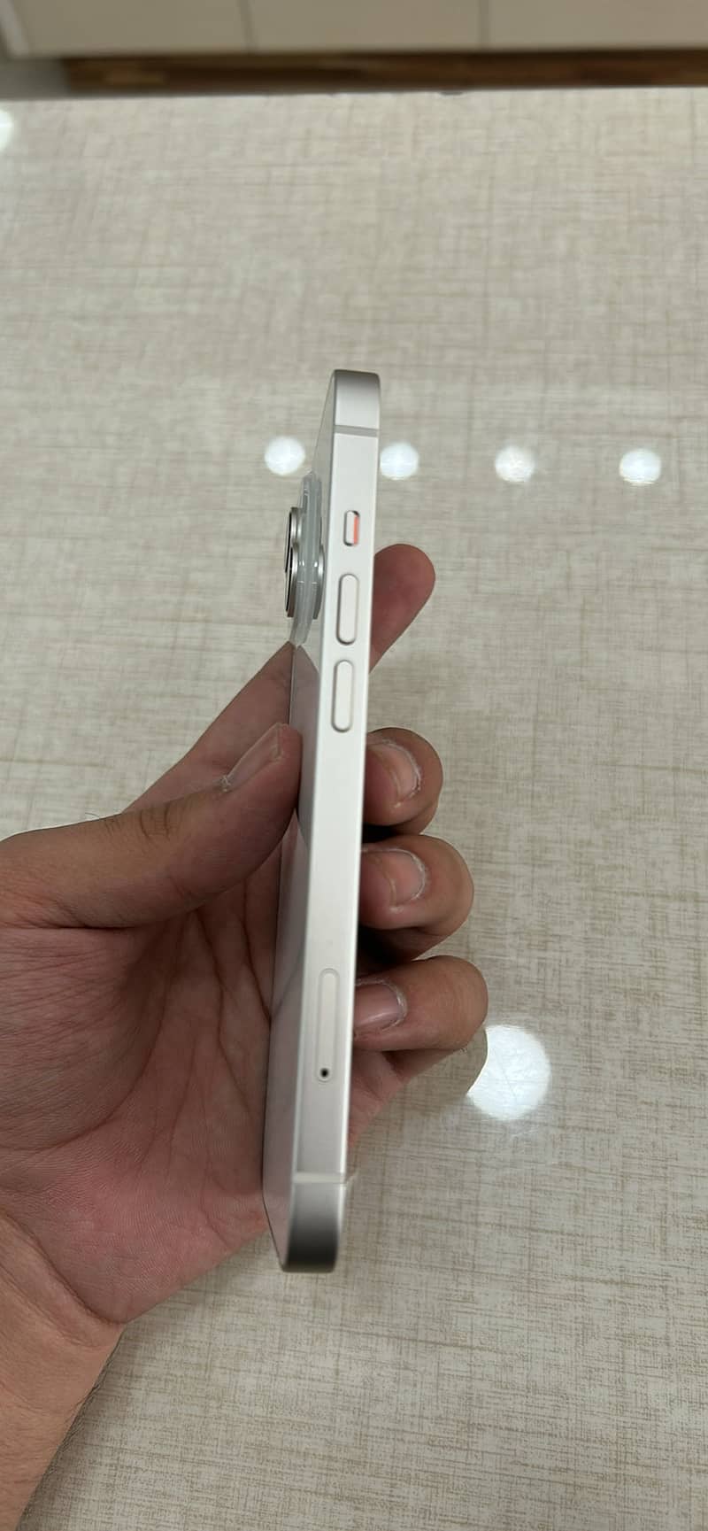 Apple iPhone 14 2