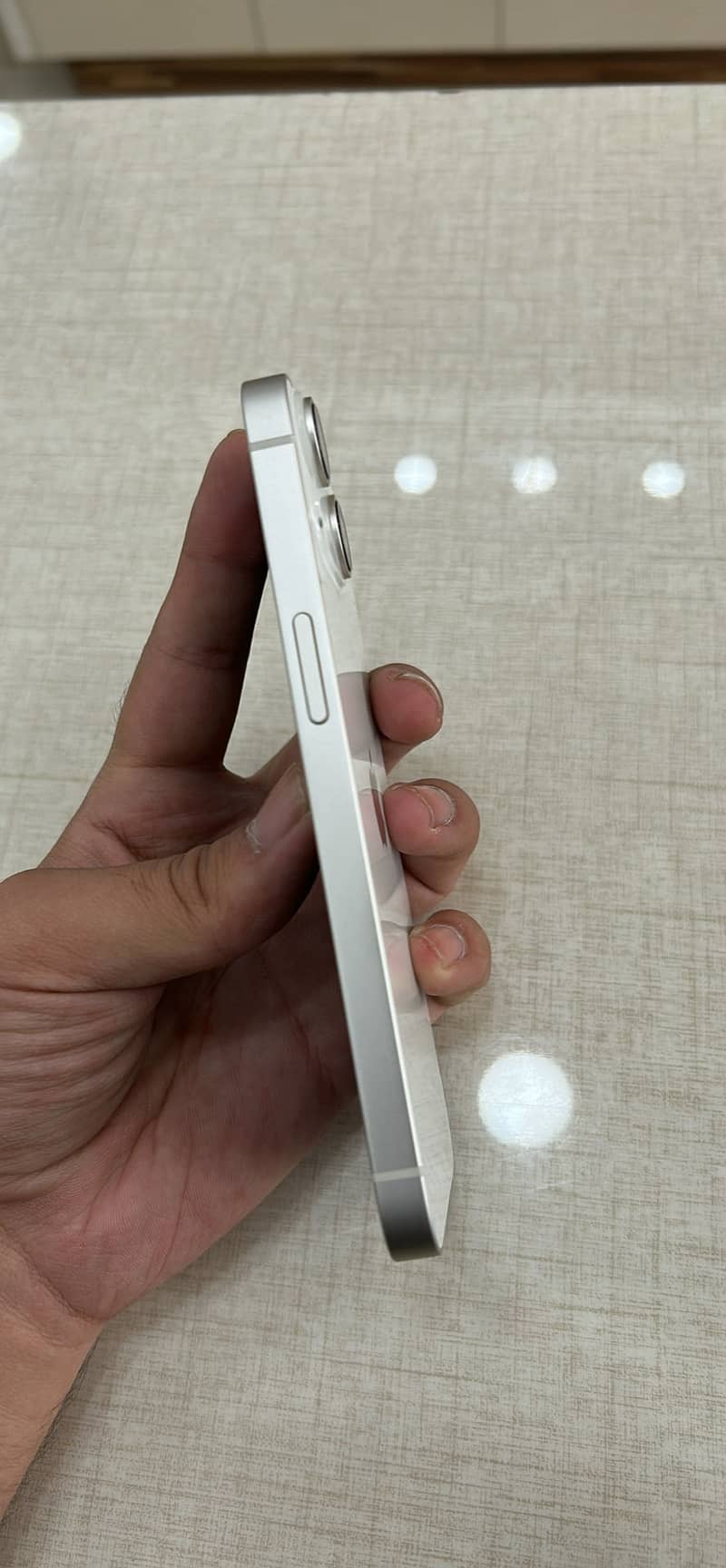 Apple iPhone 14 3