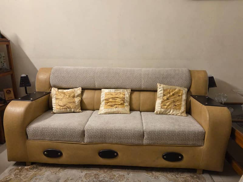 5 Seater Sofa Set 0
