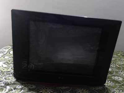 LG Old Model TV – Used – Good Working Condition