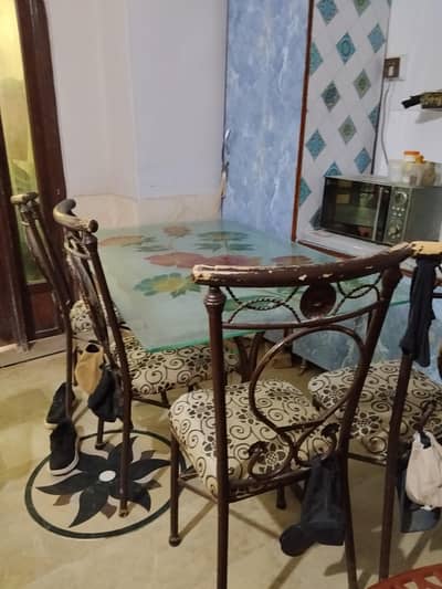 6 person dinning table for sale