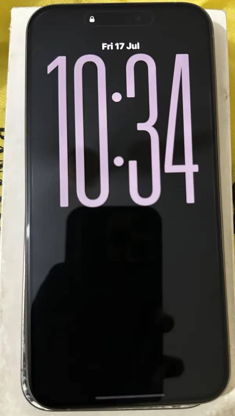 Apple iPhone 15 Pro Max 1