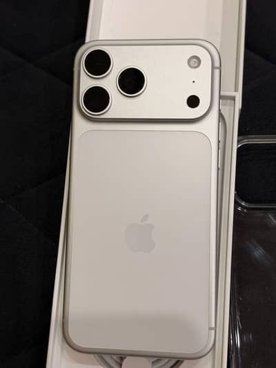 Apple iPhone 17 Pro Max