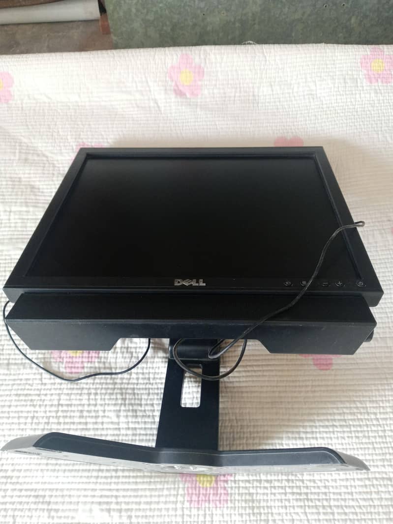 LED/LCD with speaker 4