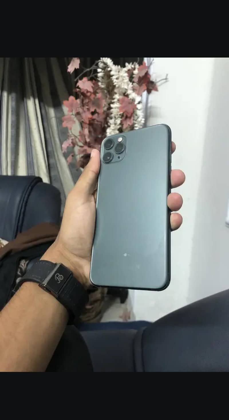 Apple iPhone 11 Pro Max 3