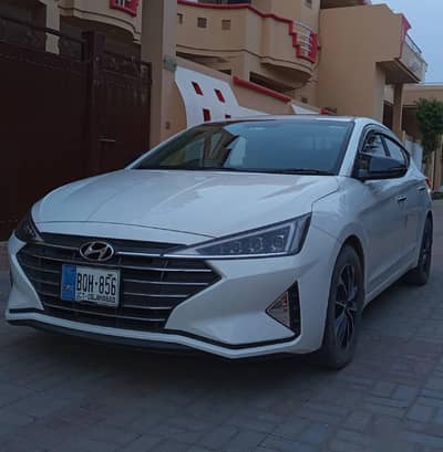 Totally genuine Hyundai Elantra 2023