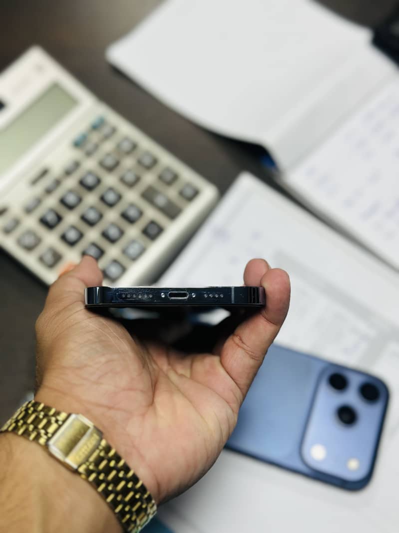 Apple iPhone 13 Pro Max 7