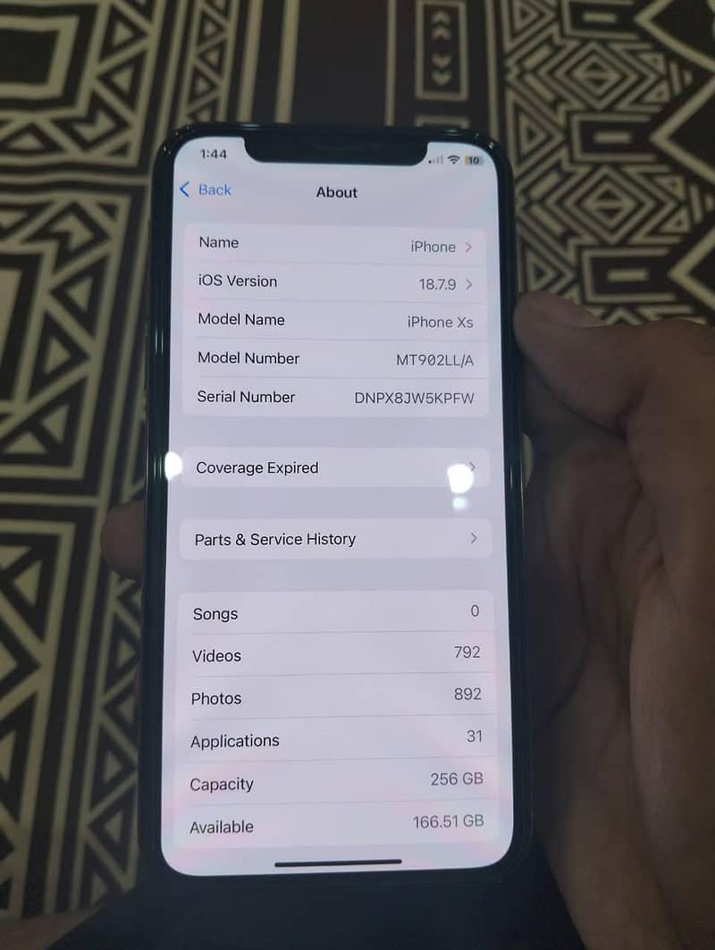 Apple iPhone XS 1