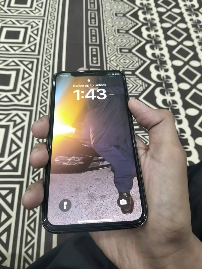 Apple iPhone XS 2