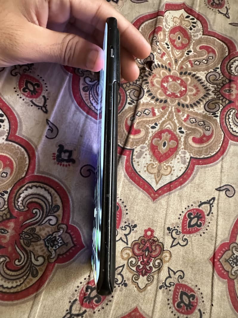 One Plus 10 Pro 3