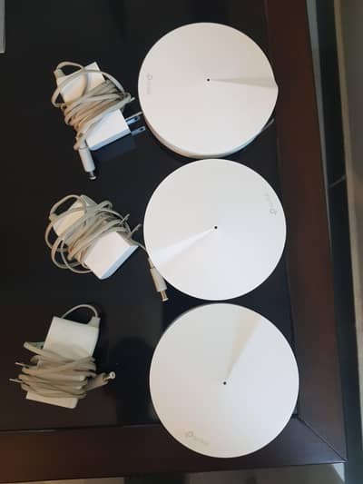 TP Link M5 Mesh 3 units