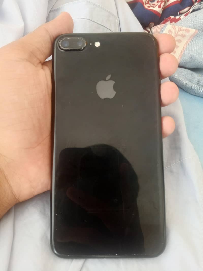 Apple iPhone 7 Plus 0