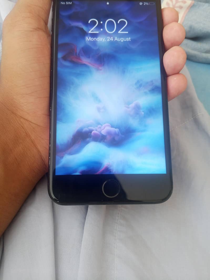 Apple iPhone 7 Plus 3