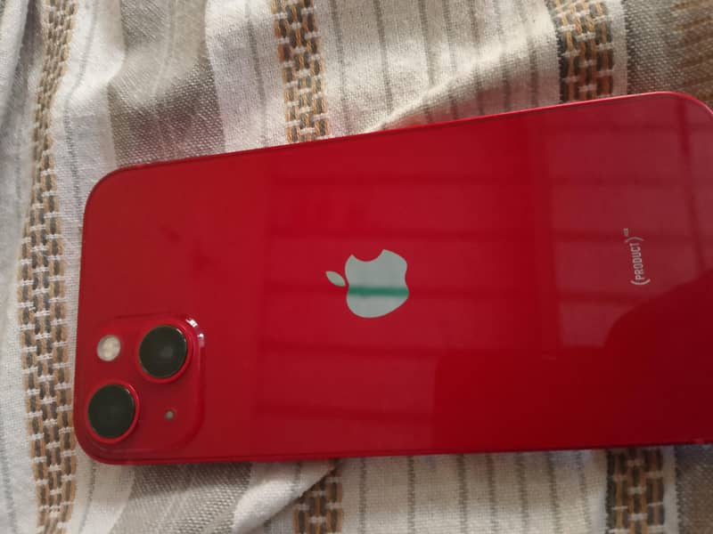 Apple iPhone 13 2
