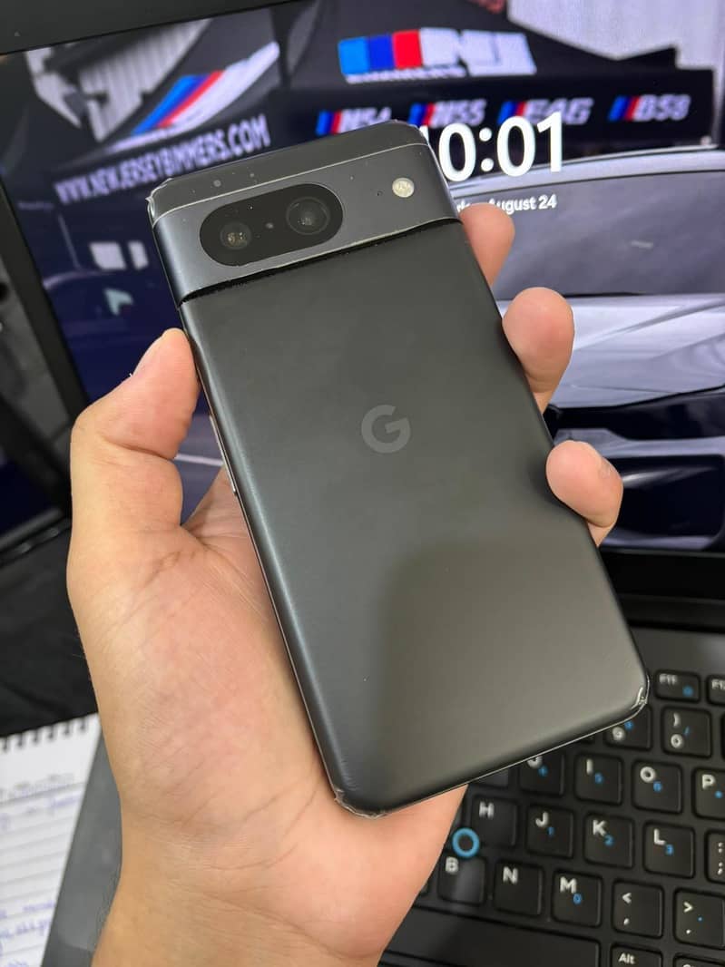 Google Pixel 8 5