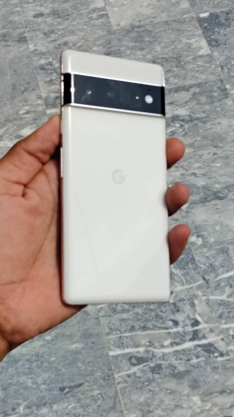 Google Pixel 6 Pro 2