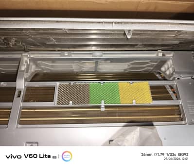 Gree Pular 1.5 Ton silver