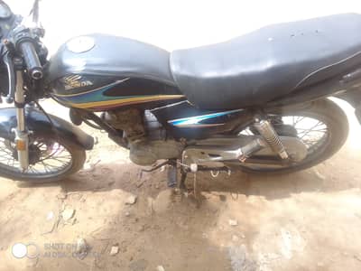 CG125  delexe 2007 model