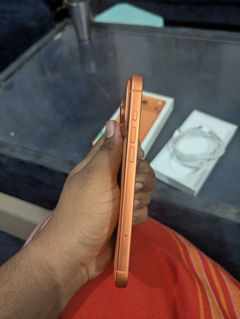 Apple iPhone 17 Pro Max 3