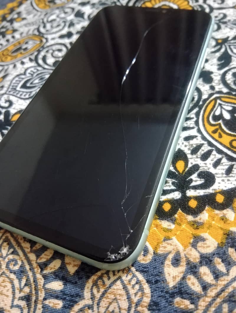 Apple iPhone 11 5