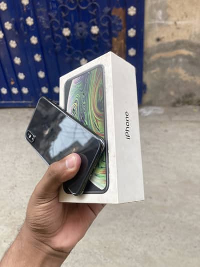 Apple iPhone XS